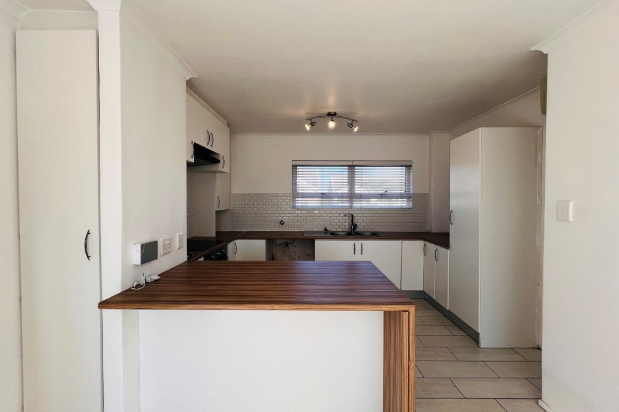 To Let 1 Bedroom Property for Rent in Townsend Estate Western Cape